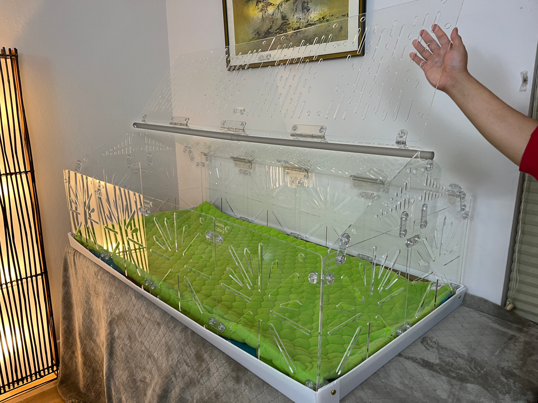 Guinea Colony Roof Lid